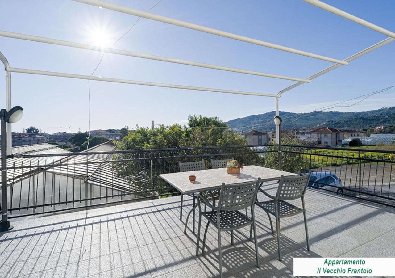 Agriturismo Le Girandole Diano Marina Eksteriør billede