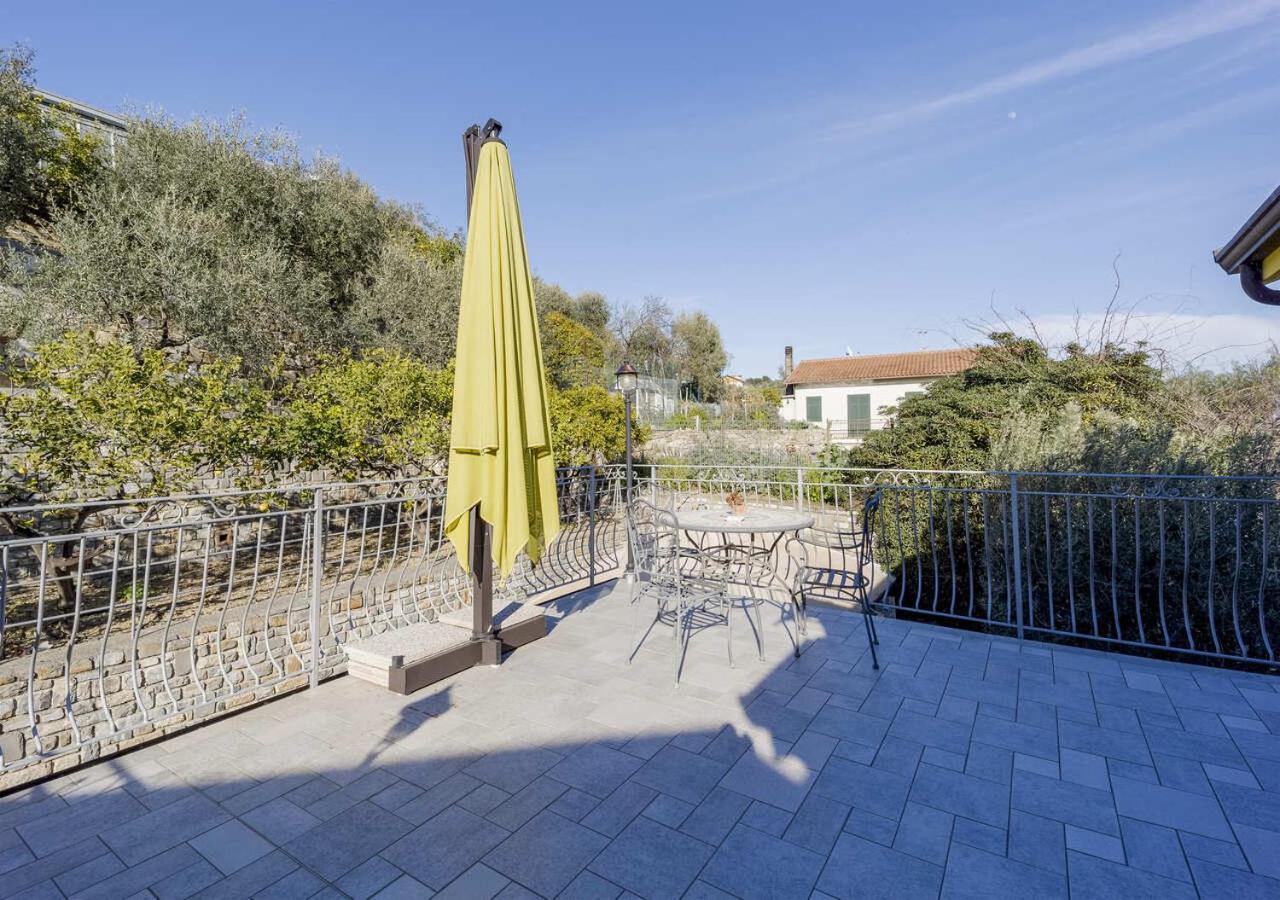 Agriturismo Le Girandole Diano Marina Eksteriør billede