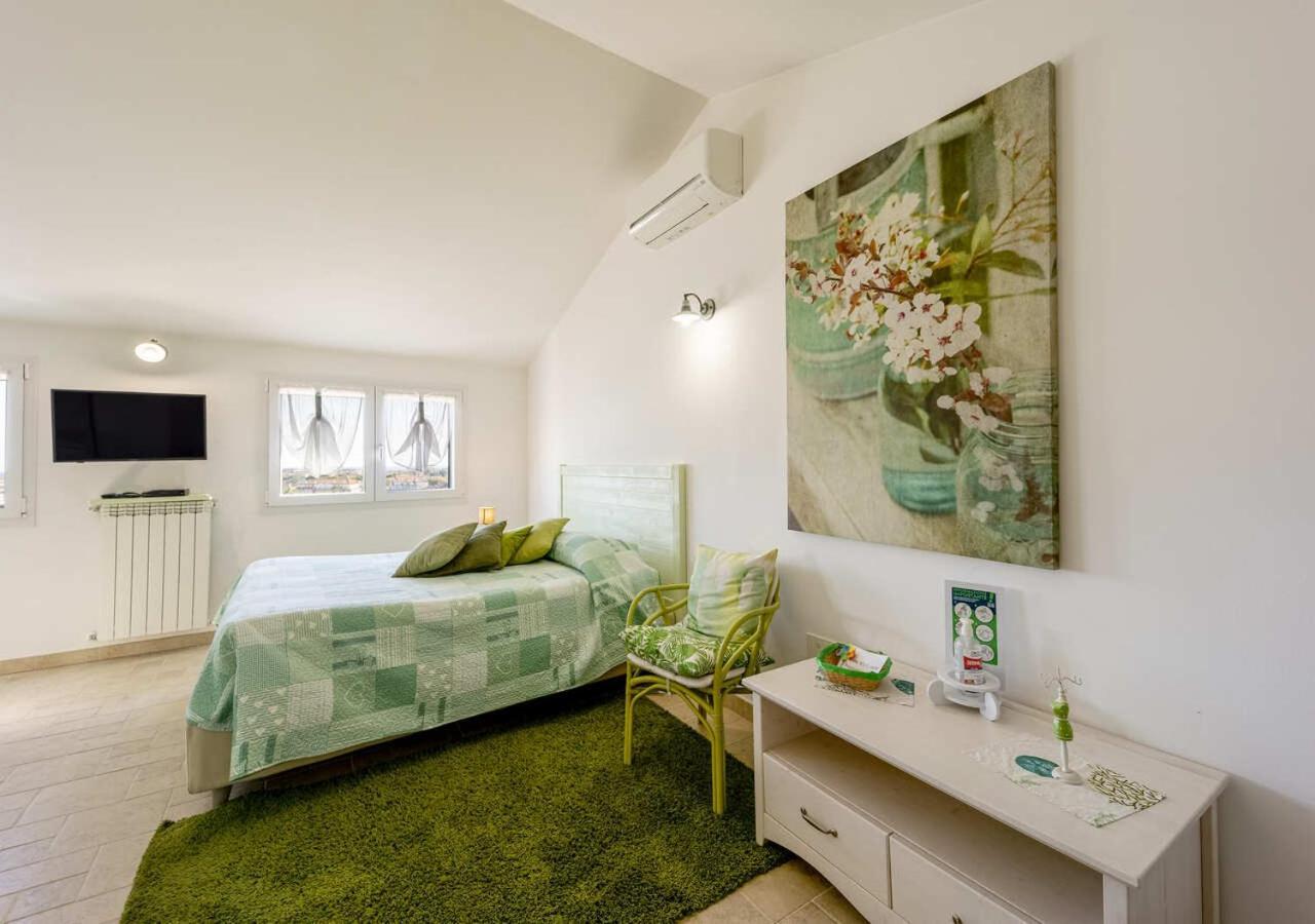 Agriturismo Le Girandole Diano Marina Eksteriør billede